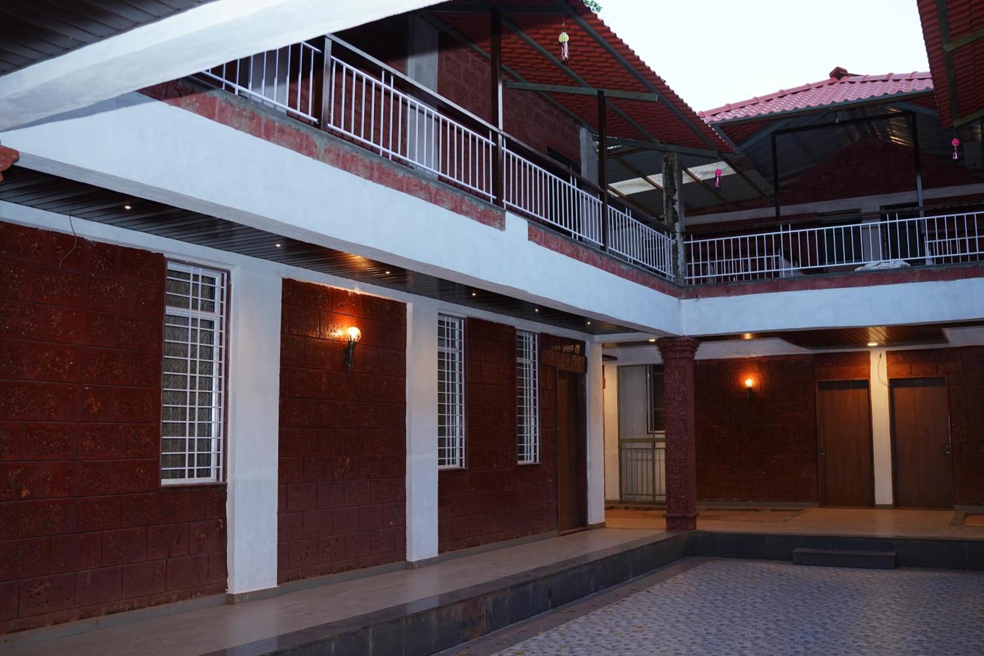 Vanvarsha Resort Chandoli Exterior foto